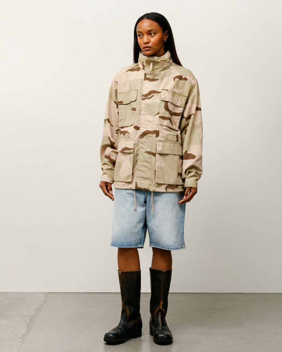 store gamle korte denimbukser