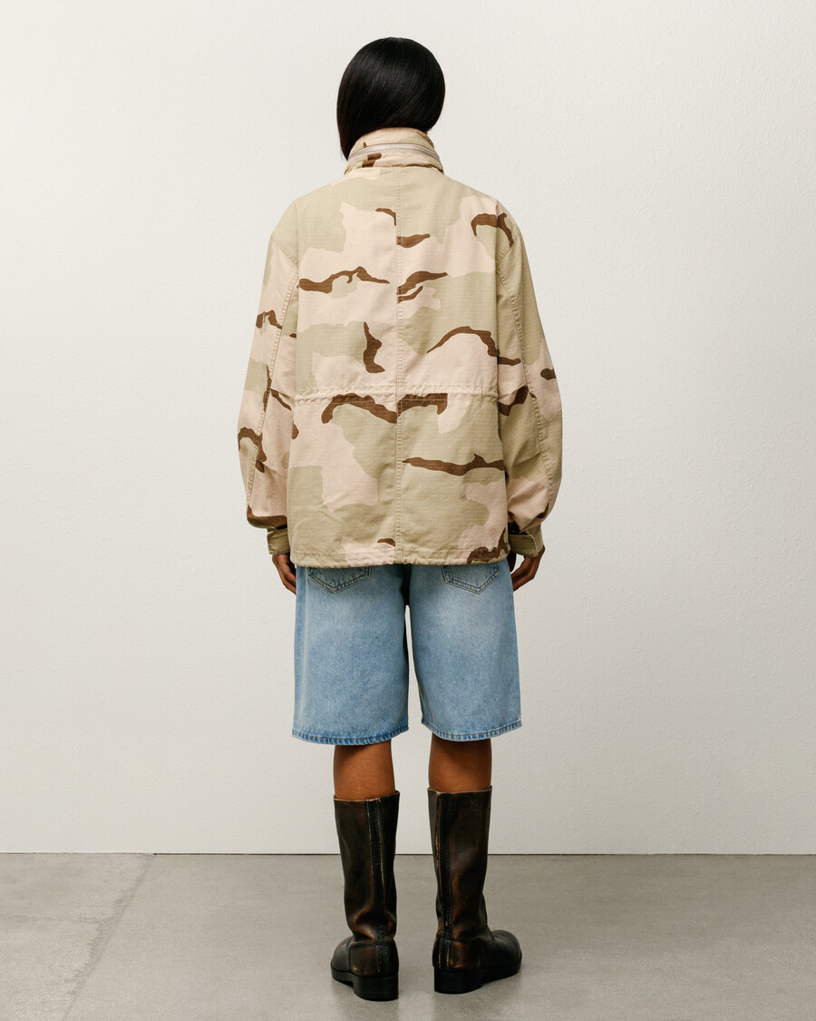 store gamle korte denimbukser